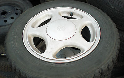 アルミ付きタイヤ・２