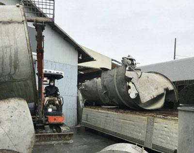 スクラップ積込