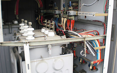 キュービクル２