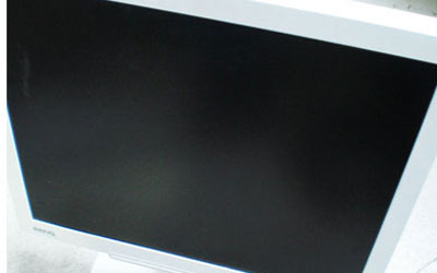 液晶モニター２