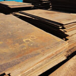 敷鉄板（再利用可能品)の写真１